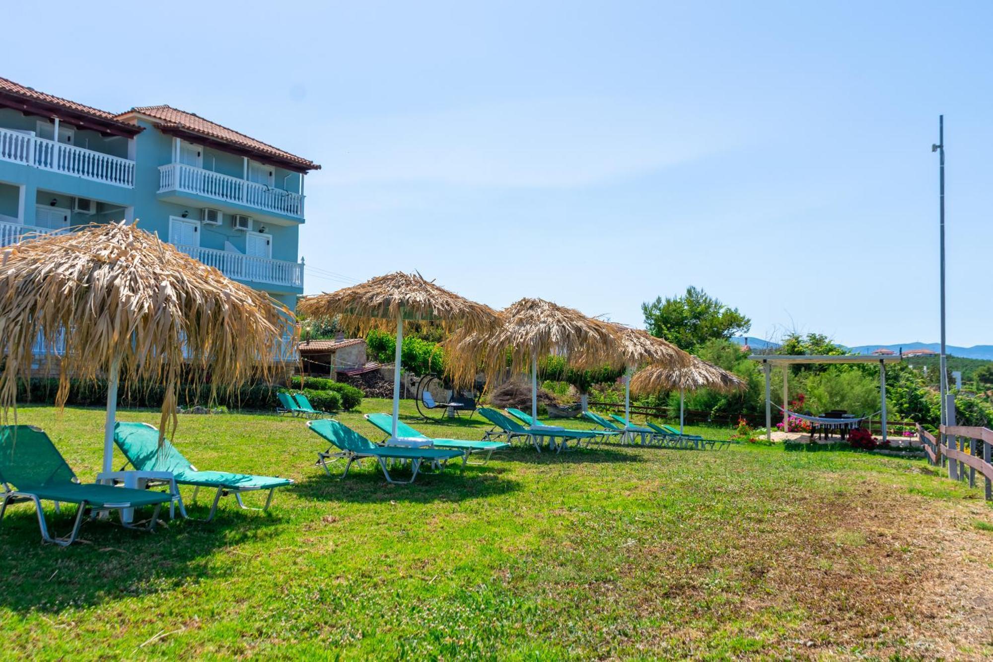 Baywatch Apartments On The Beach By "Elite" Amoudi Eksteriør bilde